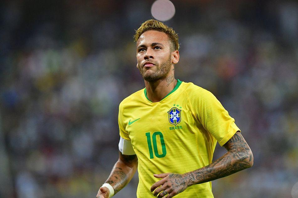 强者从不抱怨（强者无怨言）