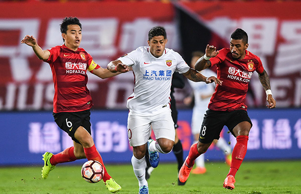 麦克阿瑟vs珀斯光荣首发：库查尔斯基领衔！卡塞雷斯、伍顿在列