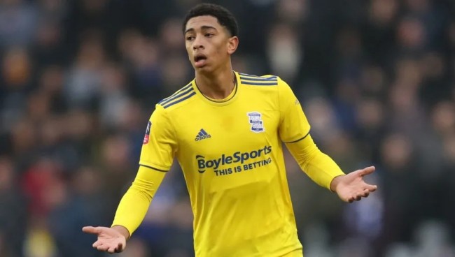 半场战报：塞尔塔1-0博洛尼亚，萨拉戈萨破门（半场快报：塞尔塔1-0领先博洛尼亚，萨拉戈萨建功）