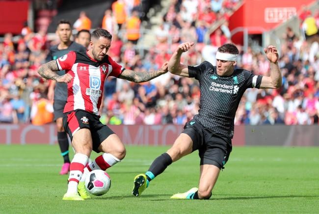 基本锁定世界杯席位，哈兰德和挪威队友赛后在更衣室激情庆祝