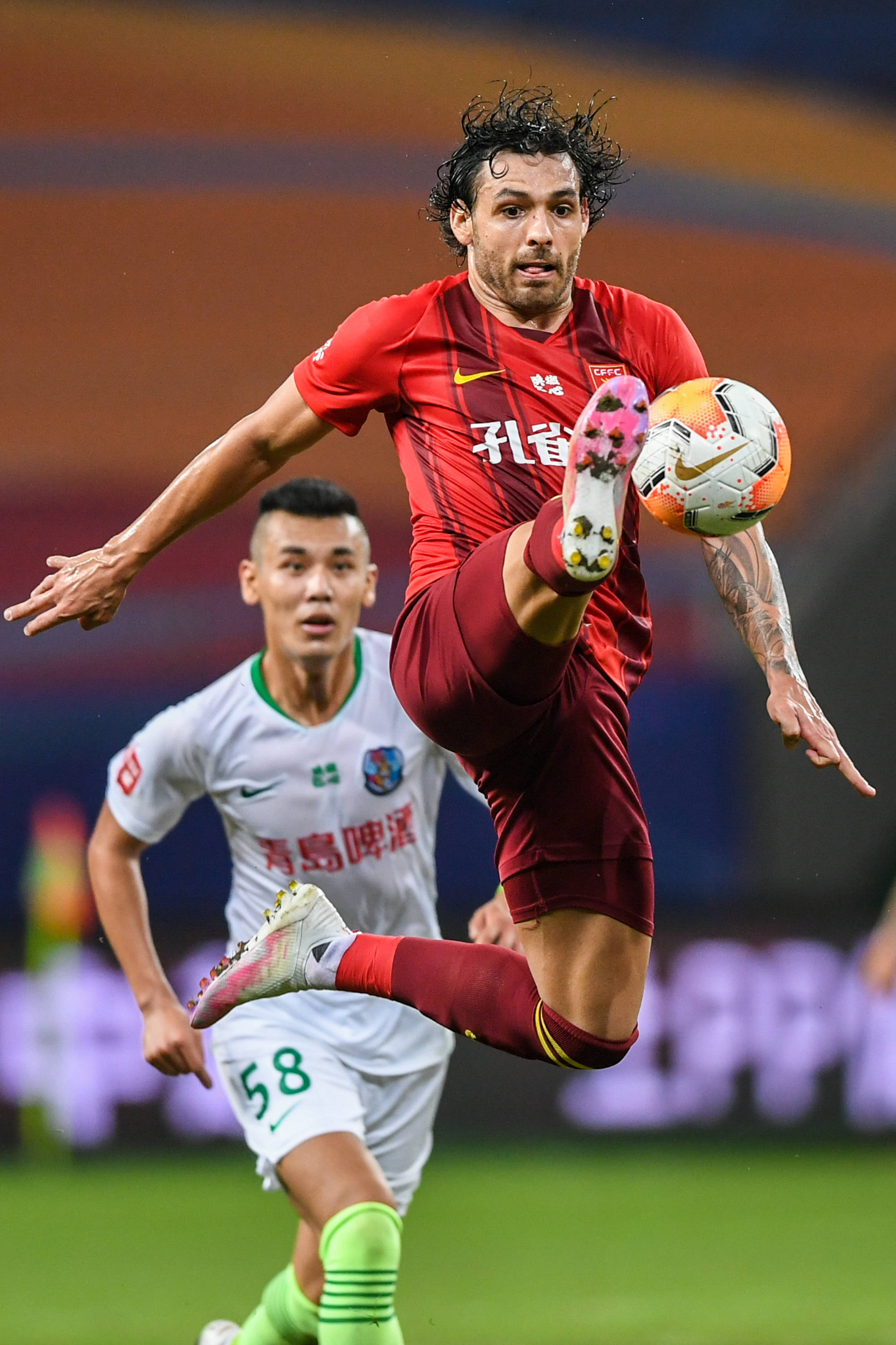 邮报：曼联计划在转会市场全力支持阿莫林 内部认为逐渐走上正路（《邮报》：曼联拟在引援方面全力支持阿莫林，队内评估球队已渐入正轨）