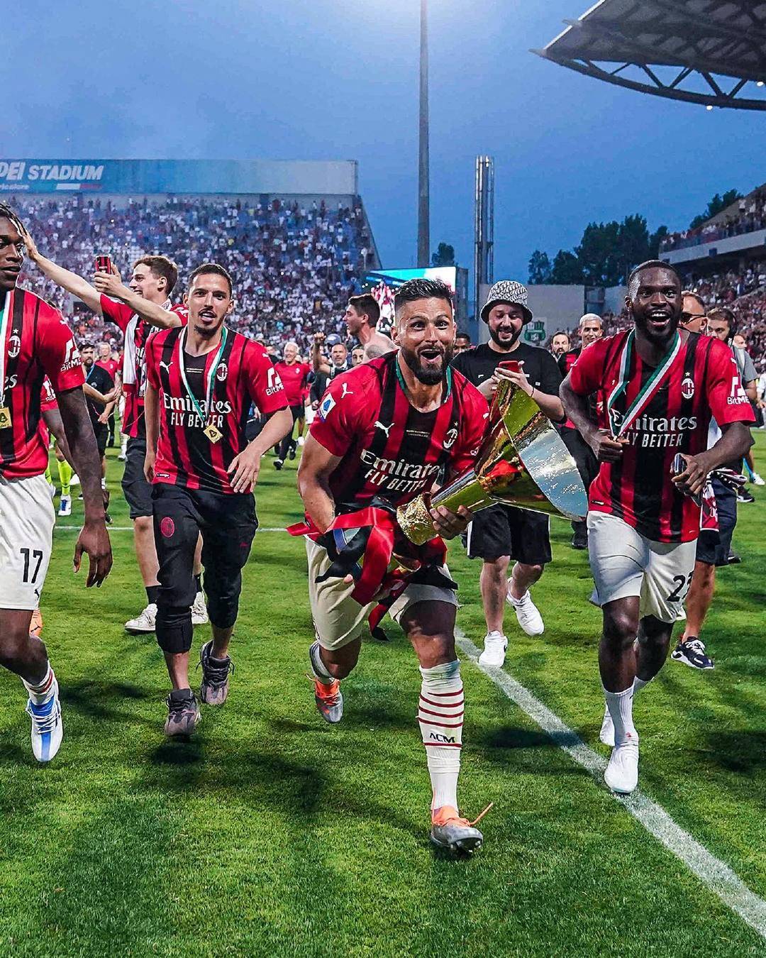 遇到苦主，斯洛特近8次对阵埃因霍温只赢下1场