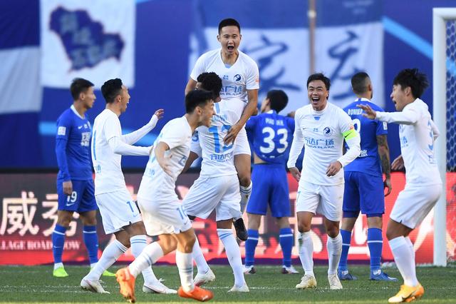 官方：AC米兰主帅阿莱格里当选意甲11月最佳教练（意甲11月最佳教练出炉：AC米兰主帅阿莱格里当选）