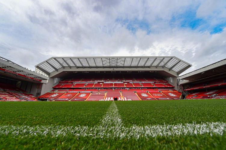 翻一倍，巴萨17岁中场德罗的身价从500万欧涨至1000万欧（巴萨17岁中场德罗身价倍增：由500万欧升至1000万欧）