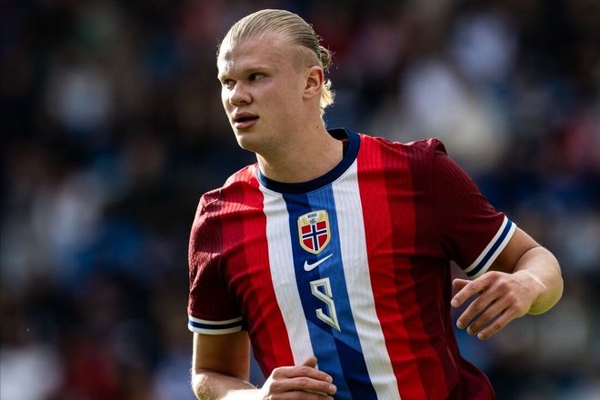 英超：曼城主场3-1击败布莱顿（英超：曼城坐镇主场3比1力克布莱顿）