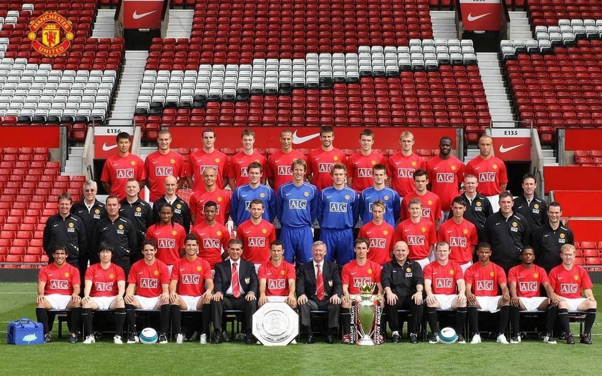 爆冷！世界亚军3人出局，张本智和2人崩盘，1位16岁少女能掀翻国乒霸权吗？（冷门频出：三位世界亚军出局，张本智和等两人崩盘，16岁少女能撼动国乒统治？）