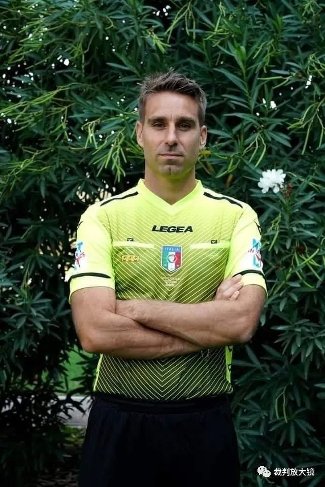 拜仁豪门底蕴再度展现（拜仁再显豪门风范）