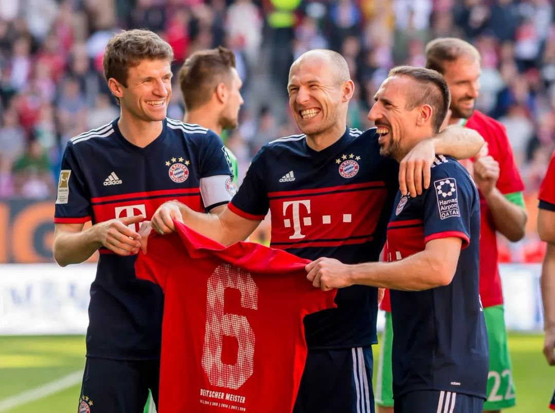 马德兴：我们的足球领导没有荣辱观，不觉得0-8是耻辱（马德兴直指足球管理层缺乏荣辱观：0-8惨败竟不被视为耻辱）