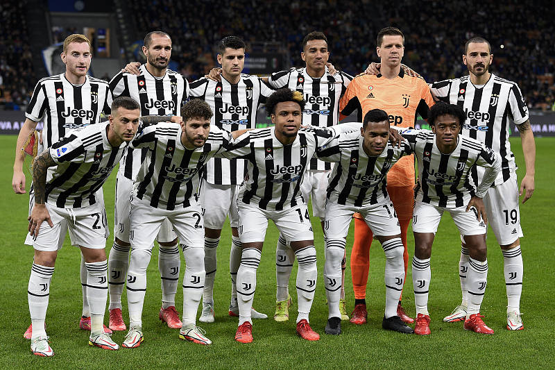 这球员的弹跳太夸张了（这位球员的弹跳逆天）